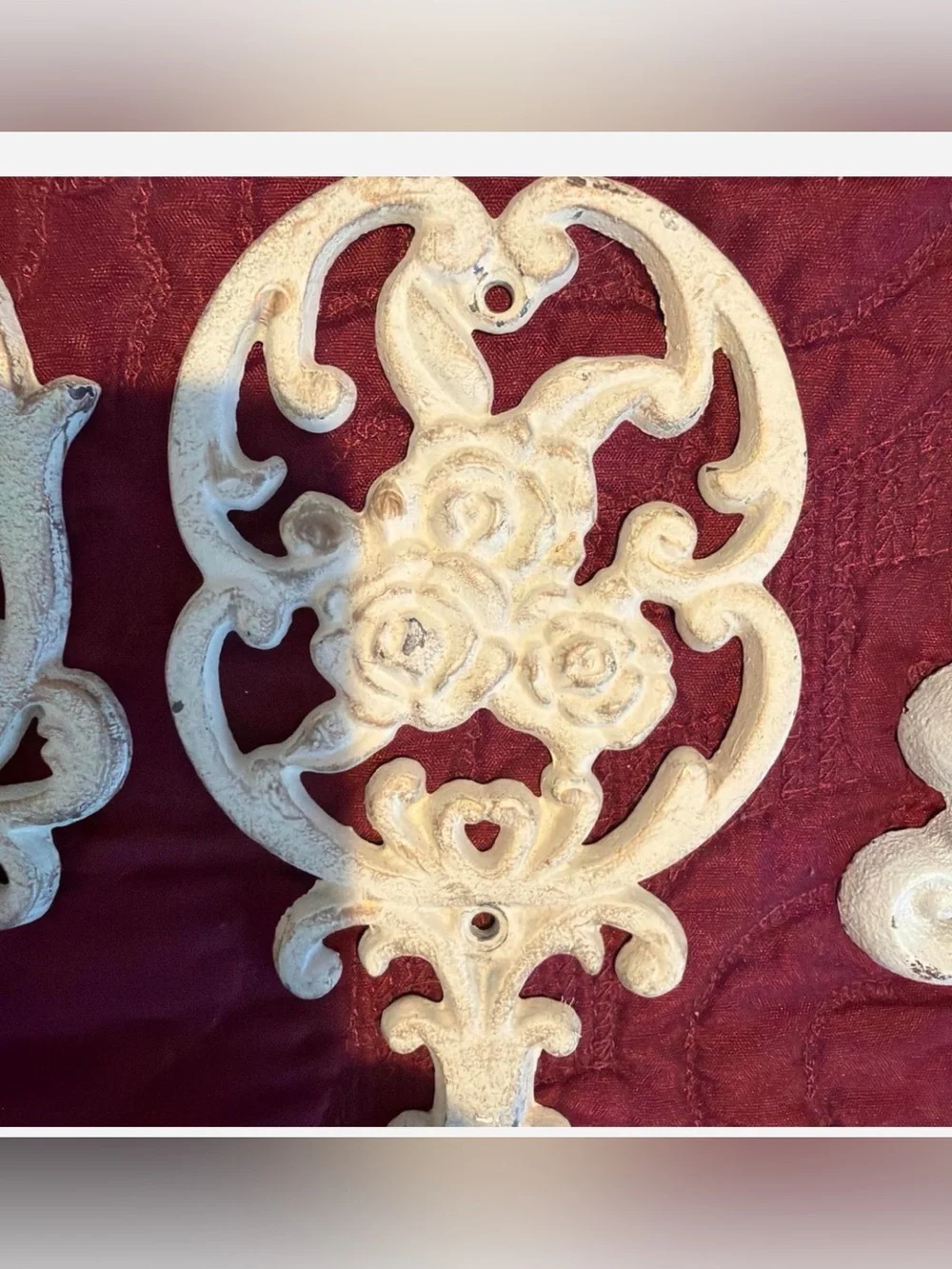 Set of 4 Ornate Decorative Wall Hooks in Distressed Ivory/ cream